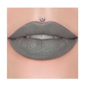 Jeffree Star Velvet Trap Lipstick NIB Color Drill Sergeant